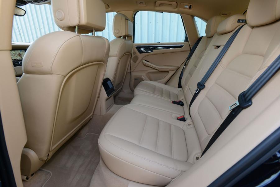  Porsche Macan S 2014 года  (UK) (фото 5 из 7)